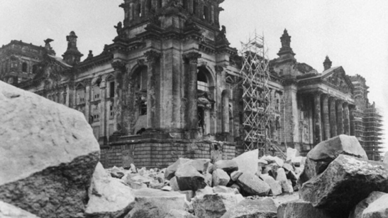 Hitler a požiar Reichstagu