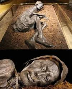Záhada mumie z bažin