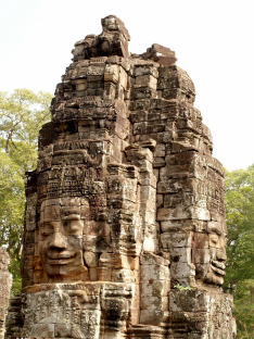 Opustit Angkor